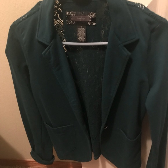 Buckle tops all size small and BKE shorts size 26 - Picture 7 of 7